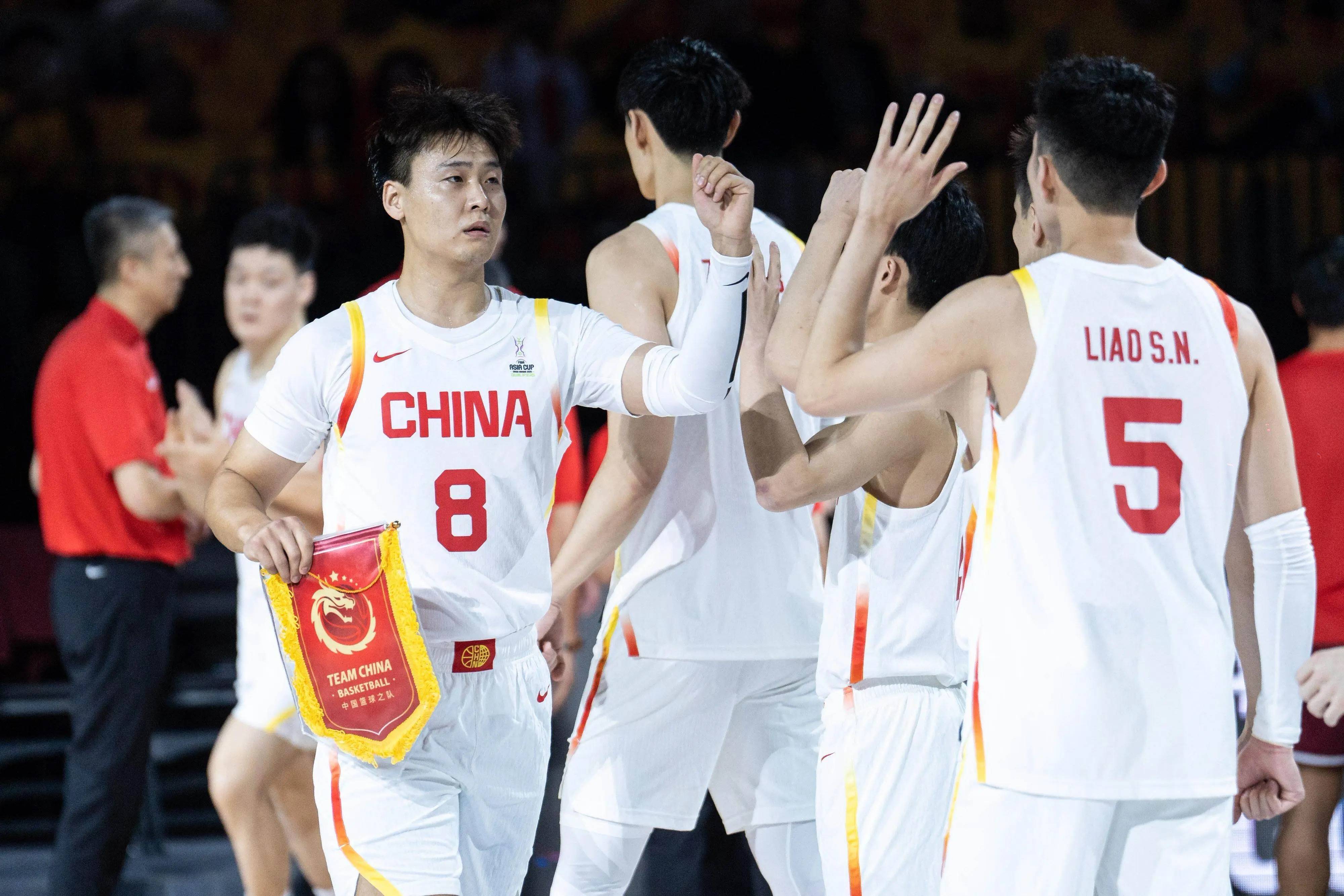 CBA季后赛赛程吃紧，莱比锡国际比赛日复出首秀，压力陡增，轮换策略成焦点的简单介绍