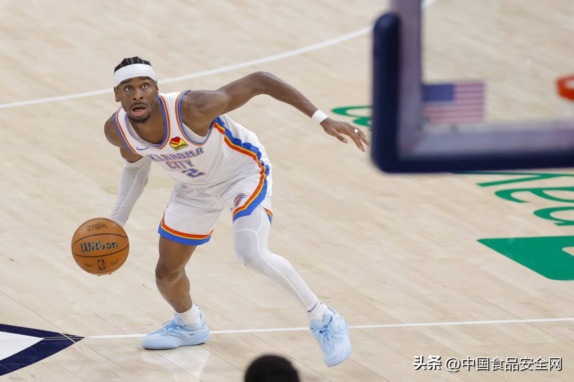 里程碑夜！密尔沃基雄鹿更衣室发声；CBA常规赛今晚刷纪录；目标明确；赛程密集仍需轮换的简单介绍